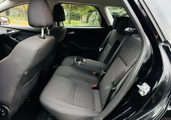 Ford Focus cena 34900 przebieg: 106000, rok produkcji 2016 z Grodków małe 631